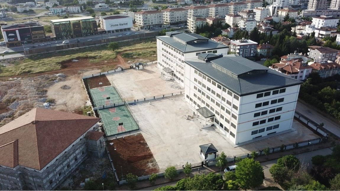 Bedreddin Ayni Anadolu İmam Hatip Lisesi Fotoğrafı