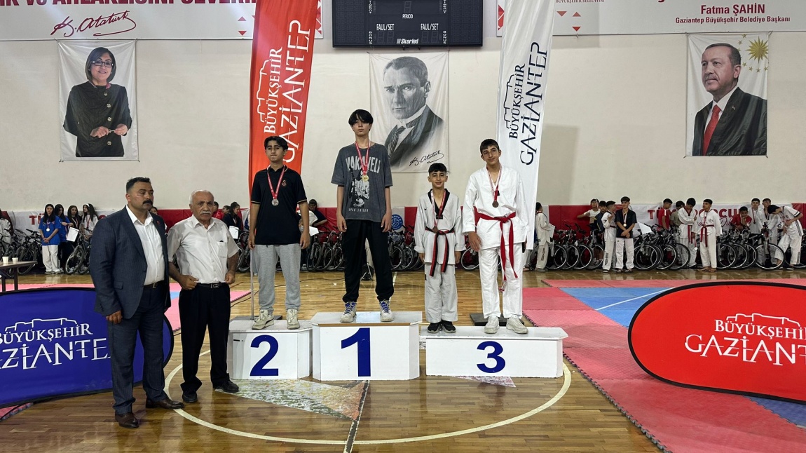 OKUL KULÜBÜMÜZDEN YENİ BİR BAŞARI
